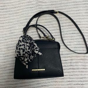 Super cute, newer small purse.